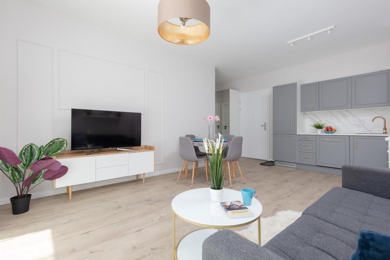 Modern Apartment With Balcony Warsaw Mokotow Aignera By Noclegi Renters Exterior foto